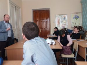 Seminar cu tema: „Relațiile interpersonale” ,”Acordarea primului ajutor la elevi cu dezabilități”