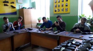 VIDEO Meseria: Cizmar – confecționer încălțăminte ortopedică